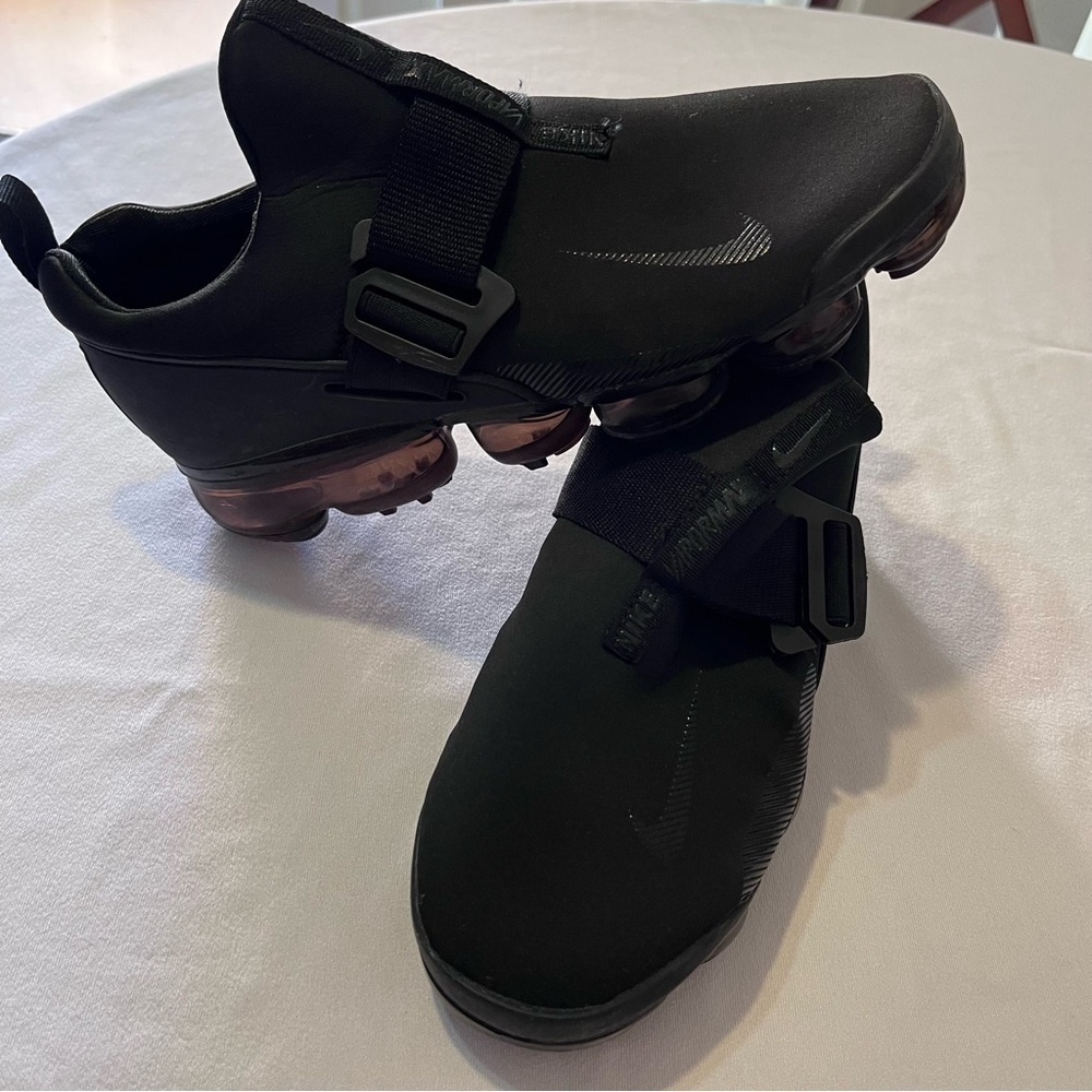 Nike Black Air Max vapor plus Athletic Shoes